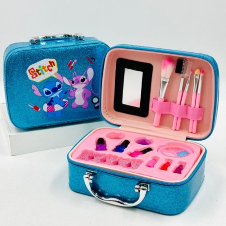 شنطة مكياج ستيتش <br> <span class='text-color-warm'>سيتوفر قريباً</span>